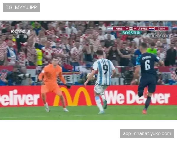 梅西 vs 马拉多纳：同代球王的技术风格与比赛影响力差异