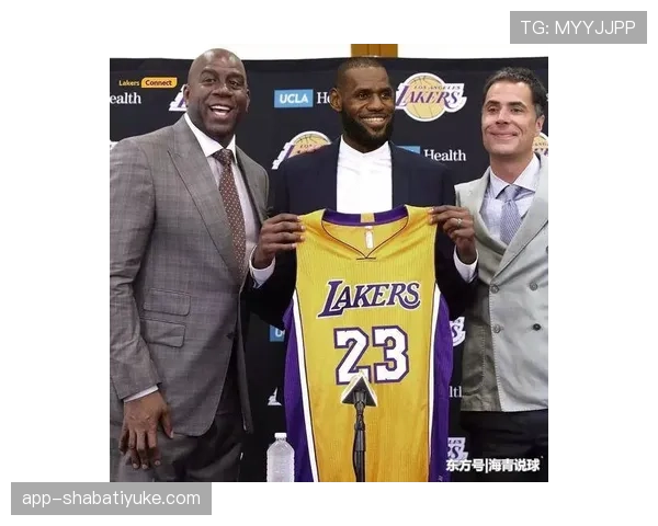 罗伯特森单打突破改写进攻结构胜魔术师